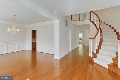 13288 Scotch Run Ct, Centreville, VA 20120 - photo 5