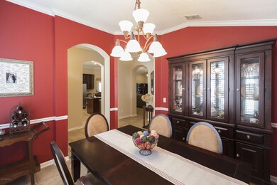 Dining Room w. elegant chair rail