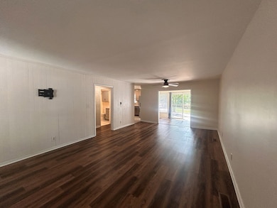 864 Club Cir, Daniels, WV 25832 - photo 3