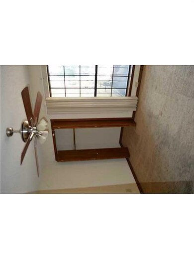 1789 Villa Santos Cir, El Paso, TX 79935 - photo 5