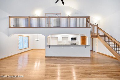 141 Spruce Run Dr, Dingmans Ferry, PA 18328 - photo 3