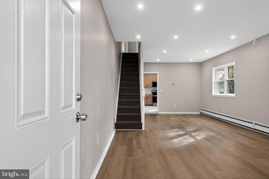 1542 Princeton Ave, Trenton, NJ 08638 - photo 5