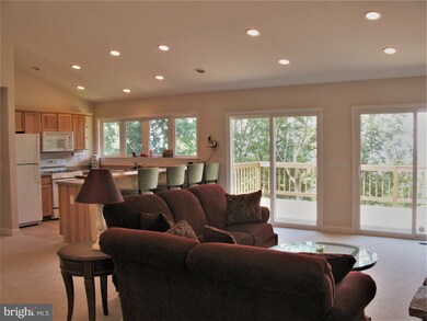 957 Hemlock Dr, Baker, WV 26801 - photo 7