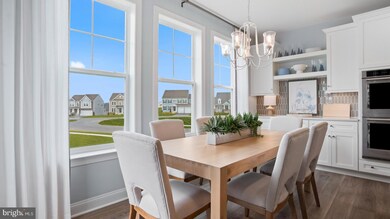 409 Alfalfa Ln, Martinsburg, WV 25403 - photo 6