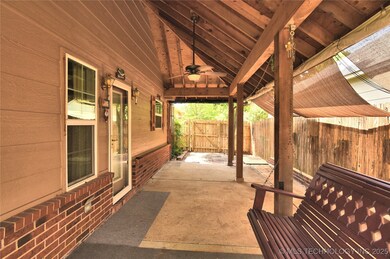 Wonderful covered porch!