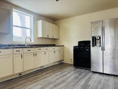 2608 16th St, Racine, WI 53405 - photo 4