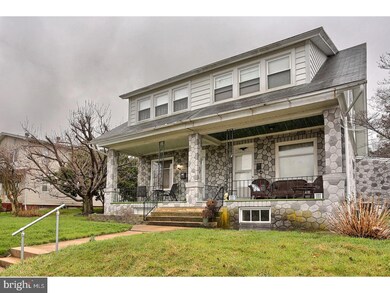 2220 Garfield Ave, Reading, PA 19609 - photo 2