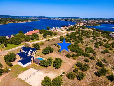 Great Location close to the Community Center, Bluff Creek Full Service Marina and Hells Gate.