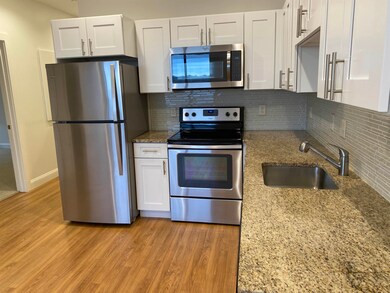 875 Elm St unit 509, Manchester, NH 03101 - photo 4