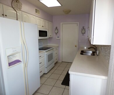 17669 N Del Webb Blvd, Sun City, AZ 85373 - photo 7