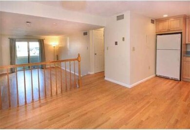1218 Vfw Pkwy unit 51, West Roxbury, MA 02132 - photo 3