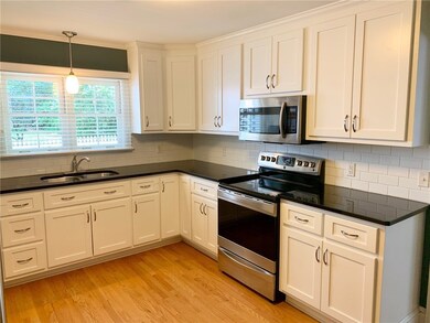 Granite countertops, upgraded appliances