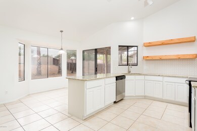 4872 W. Hardy-0310-Edit