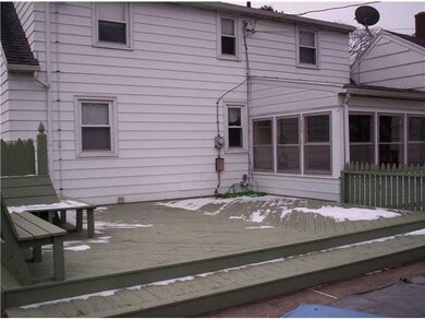 Patio/Deck Large deck for your poolside entertaini