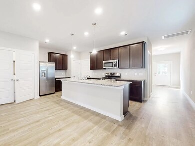 322 Wisteria Manor St, Magnolia, TX 77354 - photo 6