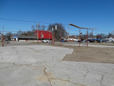 901 E Riverside Dr, Evansville, IN 47713 - photo 7