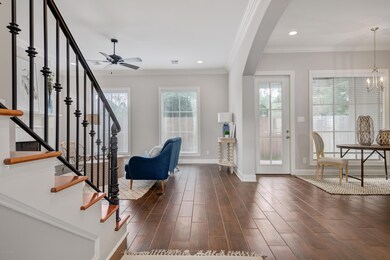 101 Gardenwood-3