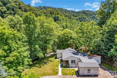 11840 U S 19w, Burnsville, NC 28714 - photo 3