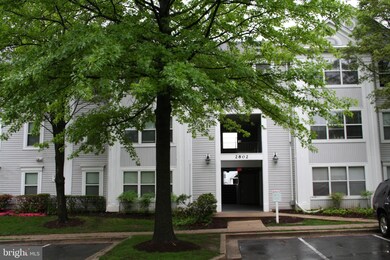 2802 Clear Shot Dr unit 10, Silver Spring, MD 20906 - photo 3