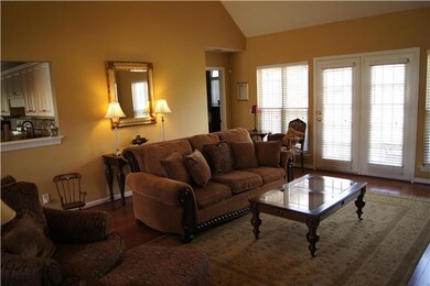 Open floorplan into dining room and kitchen