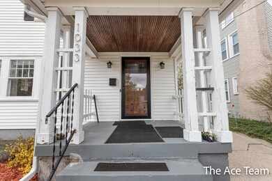 1033 Dorroll St NE, Grand Rapids, MI 49505 - photo 2