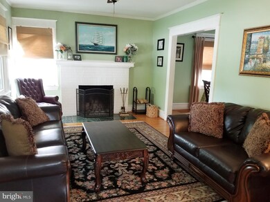 37 N Warner St, Woodbury, NJ 08096 - photo 3