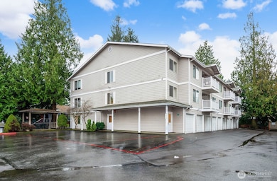 1910 W Casino Rd unit 213, Everett, WA 98204 - photo 2
