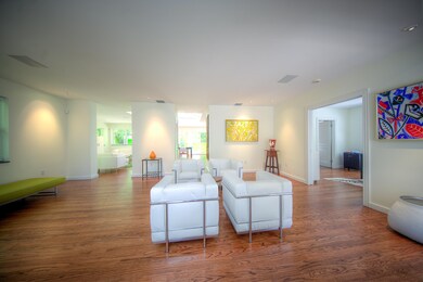 1131 Johnson St-44