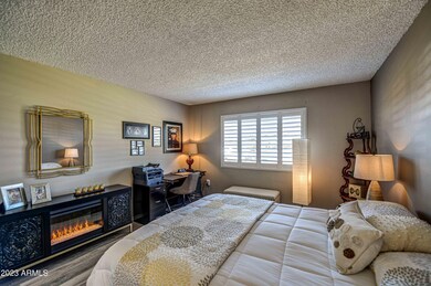 11129 W Desert Butte Dr unit 15C, Sun City, AZ 85351 - photo 3