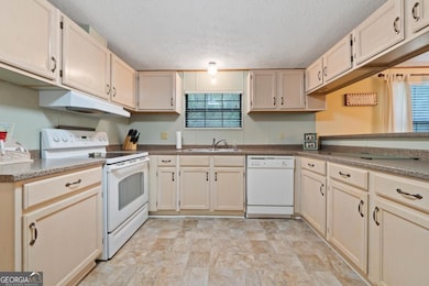 180 de Jarnette Rd, Eatonton, GA 31024 - photo 7