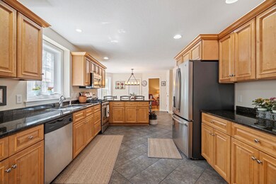 39 Whittier St, Newton, NH 03858 - photo 5