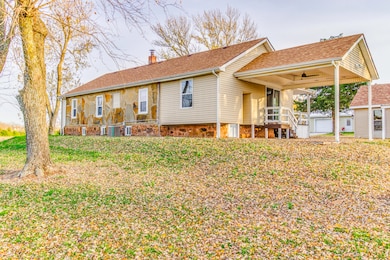 8633 Cl 186, Carthage, MO 64836 - photo 7