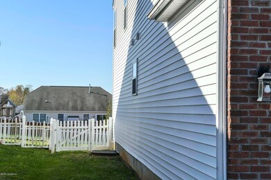 10127 Hornbeam Blvd, Louisville, KY 40228 - photo 3