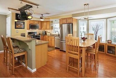 10 Ricciuti Dr unit 8, Quincy, MA 02169 - photo 2