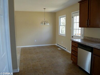 Dining Room - Alternate view of Dining area from K