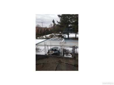 Pool In Ground.