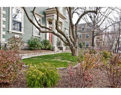 367 Benefit St unit one, Providence, RI 02903 - photo 3