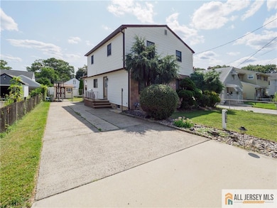 10 Muth St, South Amboy, NJ 08879 - photo 2