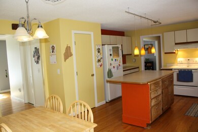 410 Long Plain Rd, Leverett, MA 01054 - photo 4