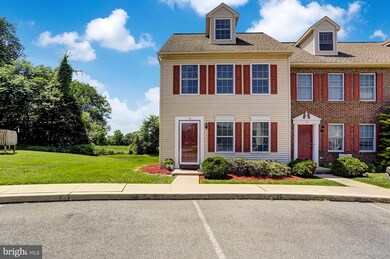 15 Weiser Ct unit 15, Womelsdorf, PA 19567 - photo 2