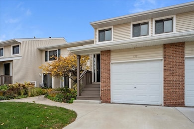 131 Autumn Ct unit CT10602, Buffalo Grove, IL 60089 - photo 2