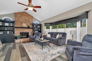 3116 Austin St, Naperville, IL 60564 - photo 3