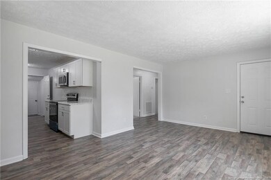 330 Richmond Dr, Fayetteville, NC 28304 - photo 7