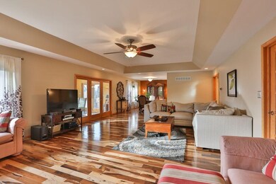 632 N Oriole Ave, Griffith, IN 46319 - photo 5