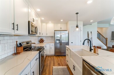 Abundant Storage with Farmhouse Apron Sink