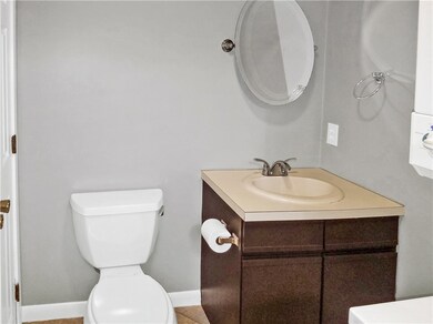 25 Reed St unit 17, Warwick, RI 02886 - photo 5