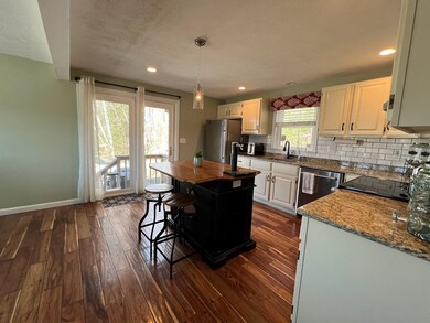 47 Kienia Rd, Hudson, NH 03051 - photo 6