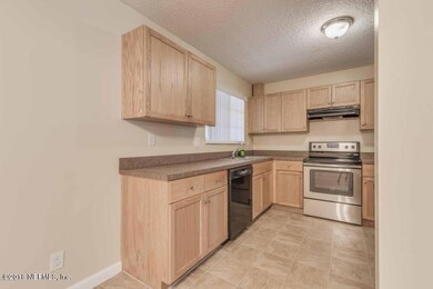 7011 Altama Rd, Jacksonville, FL 32216 - photo 6