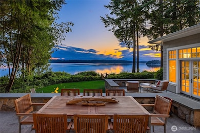 13401 Manzanita Rd NE, Bainbridge Island, WA 98110 - photo 3