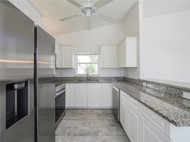 1700 Aynsley Way, Vero Beach, FL 32966 - photo 4